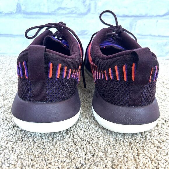 Nike Roshe Two Flyknit Deep Burgundy Running Trainers 844929 Sneakers Size 10 - Picture 3 of 10